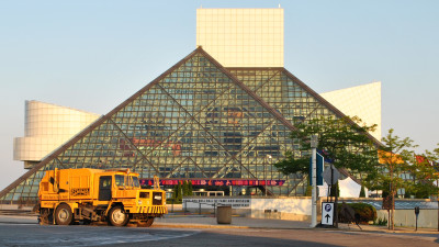 SWS 36 ROCK HALL FRONT DETAILS